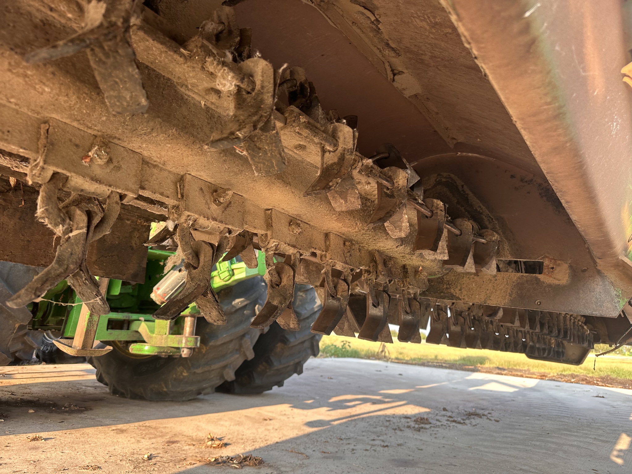 2021 John Deere 520 Image 17