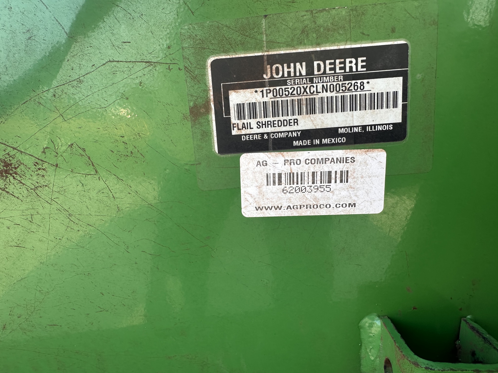 2021 John Deere 520 Image 2