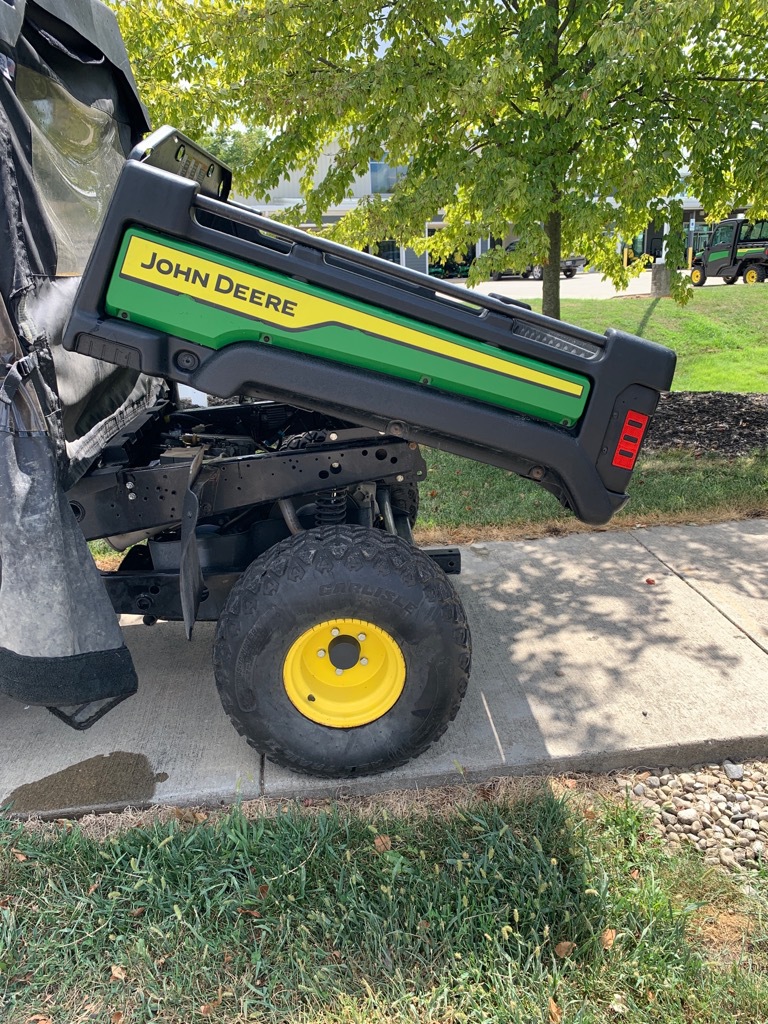 2022 John Deere XUV615E Image 11