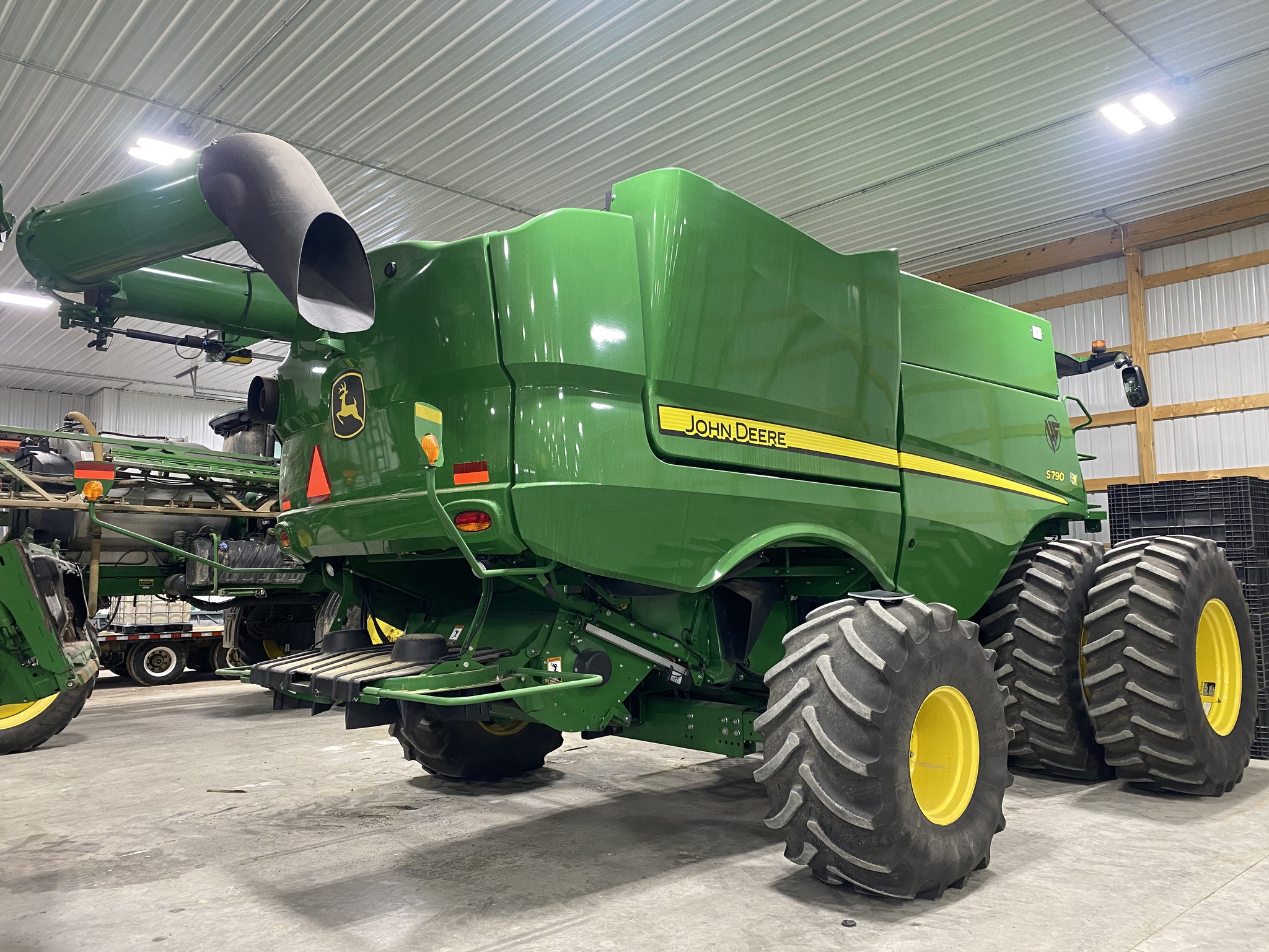 2018 John Deere S790 Image 3