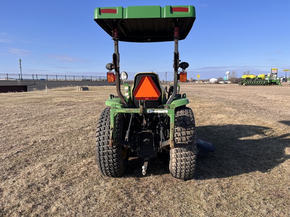 2005 John Deere 3320 - Photo6