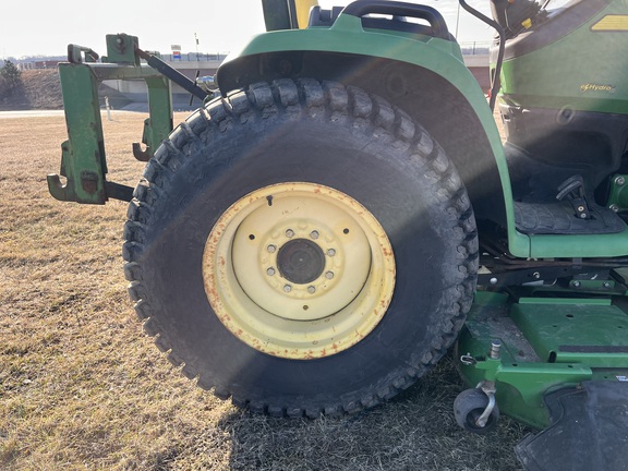 2005 John Deere 3320 - Photo13