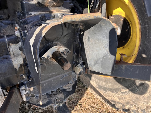 2005 John Deere 3320 - Photo20