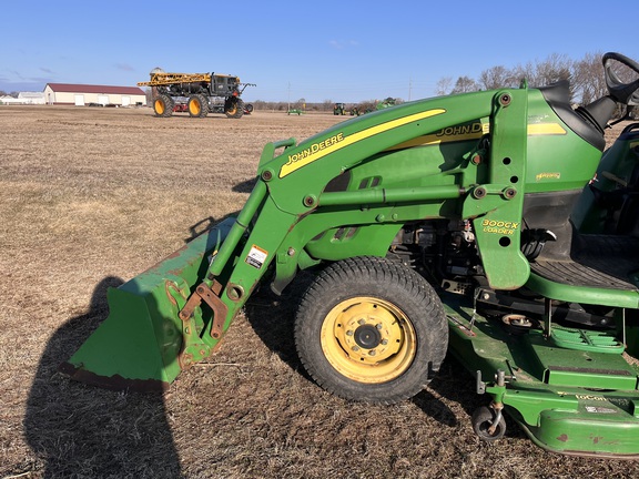 2005 John Deere 3320 - Photo24