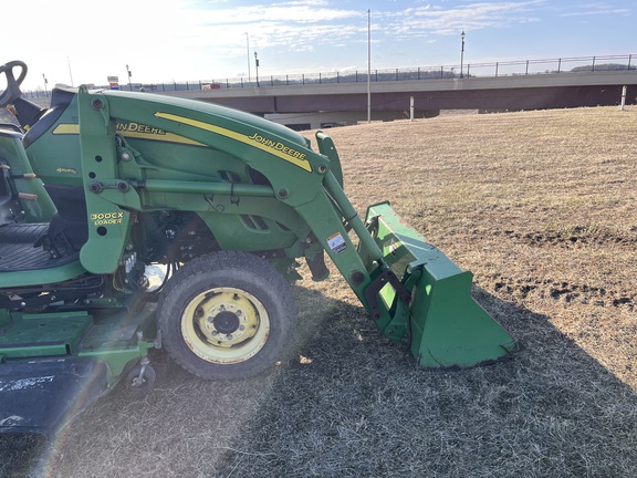 2005 John Deere 3320 - Photo28
