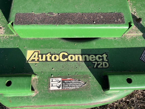 2005 John Deere 3320 - Photo30