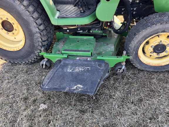 2005 John Deere 3320 - Photo33