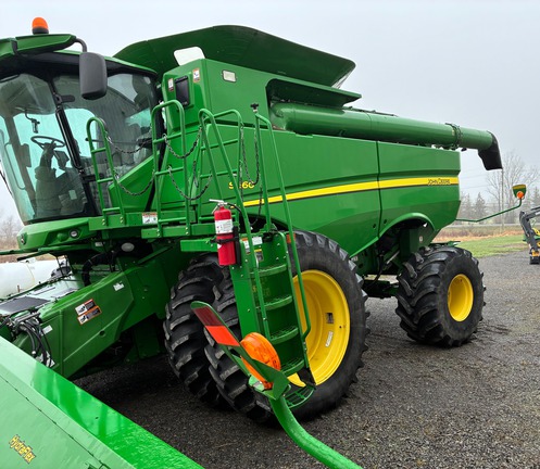 2012 John Deere S660