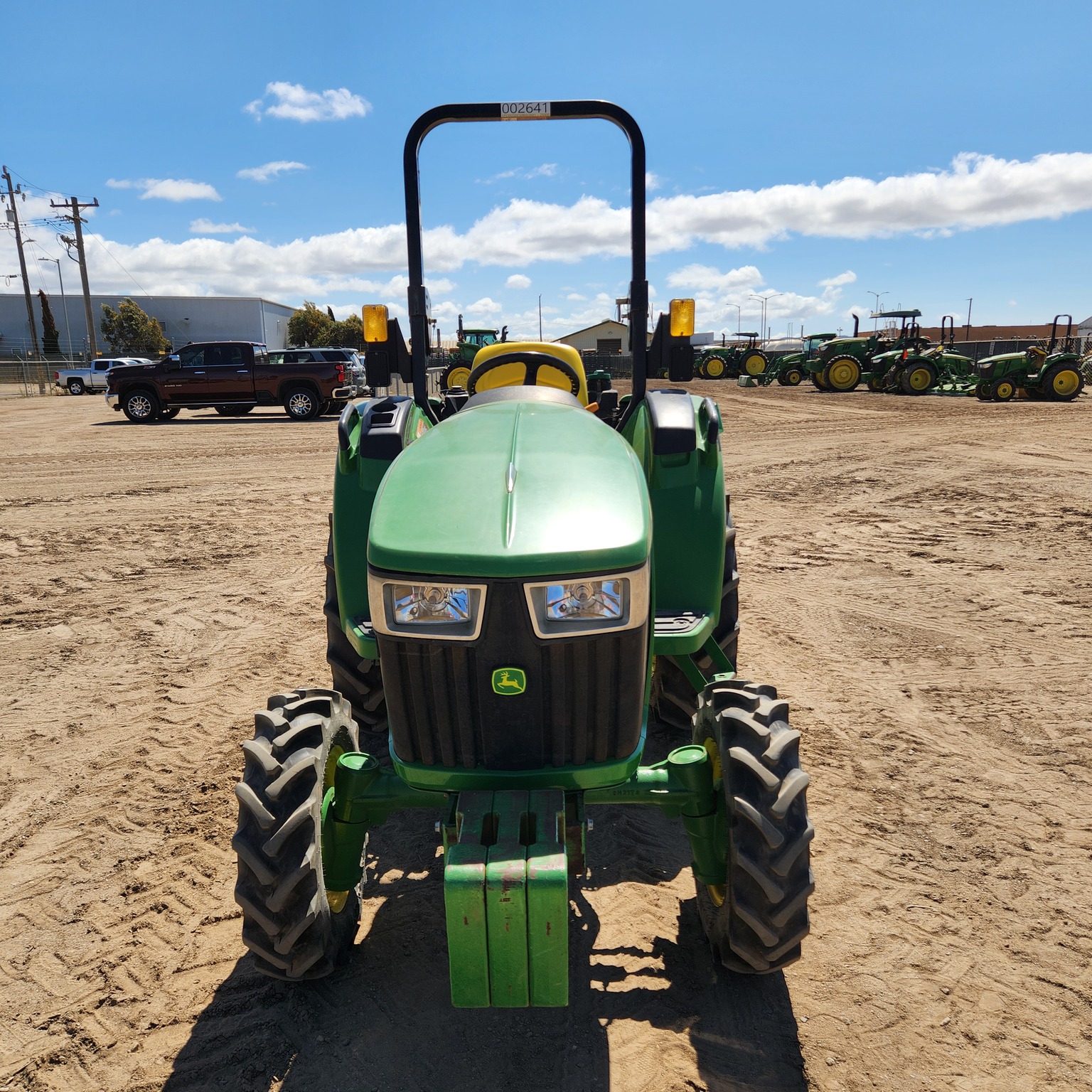 2021 John Deere 3025D Image 8