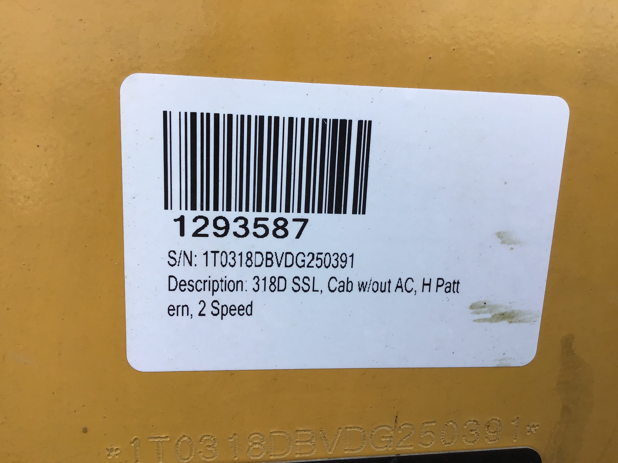 2013 John Deere 318D Image 5