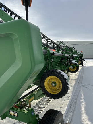 Used 2021 John Deere HD50R Combine Platforms at Horizon Ag & Turf in Falher, AB - Photo3