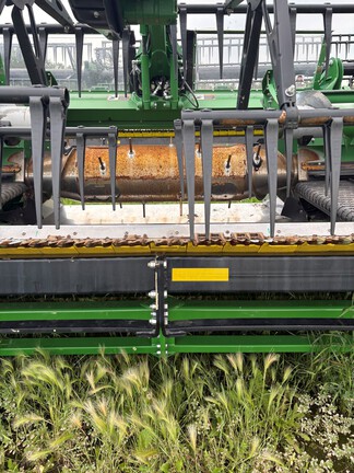 Used 2021 John Deere HD50R Combine Platforms at Horizon Ag & Turf in Falher, AB - Photo7