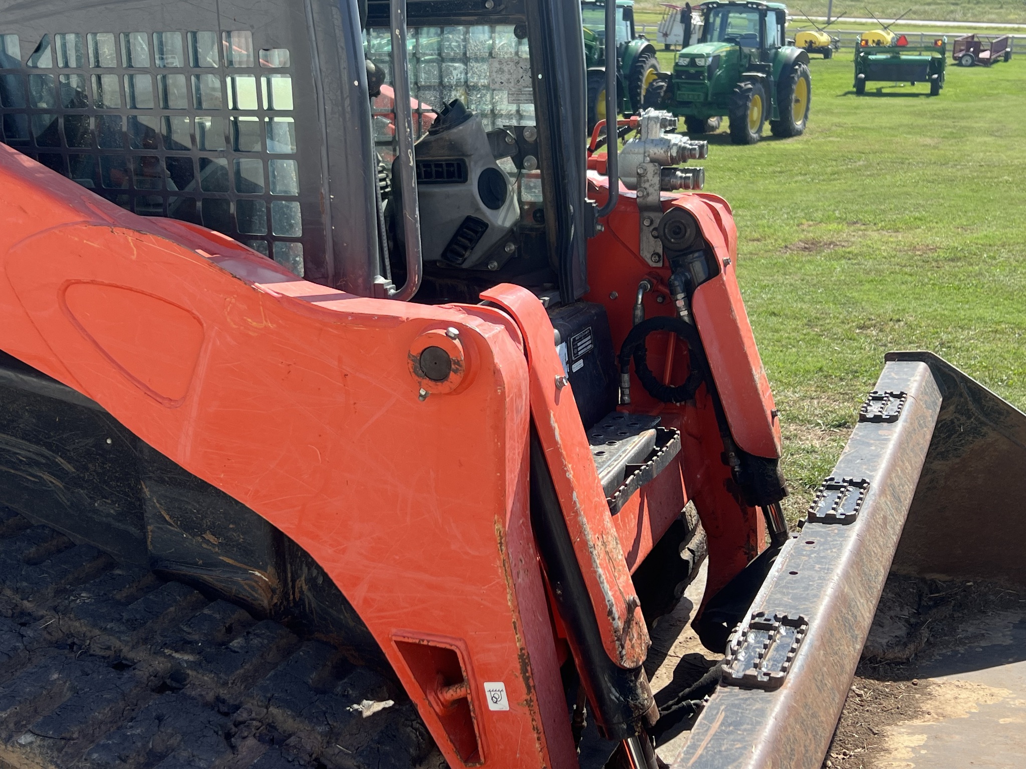  2019 Kubota SVL95 at Heritage Tractor in Rogersville, MO
