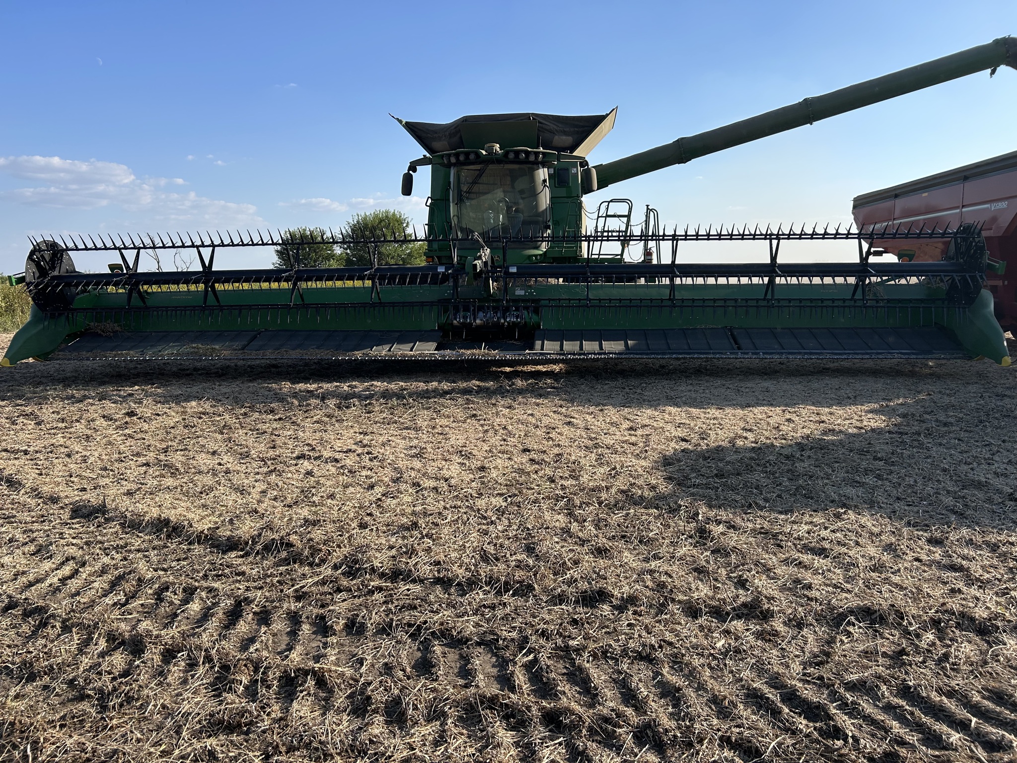 2019 John Deere 745FD Image 1
