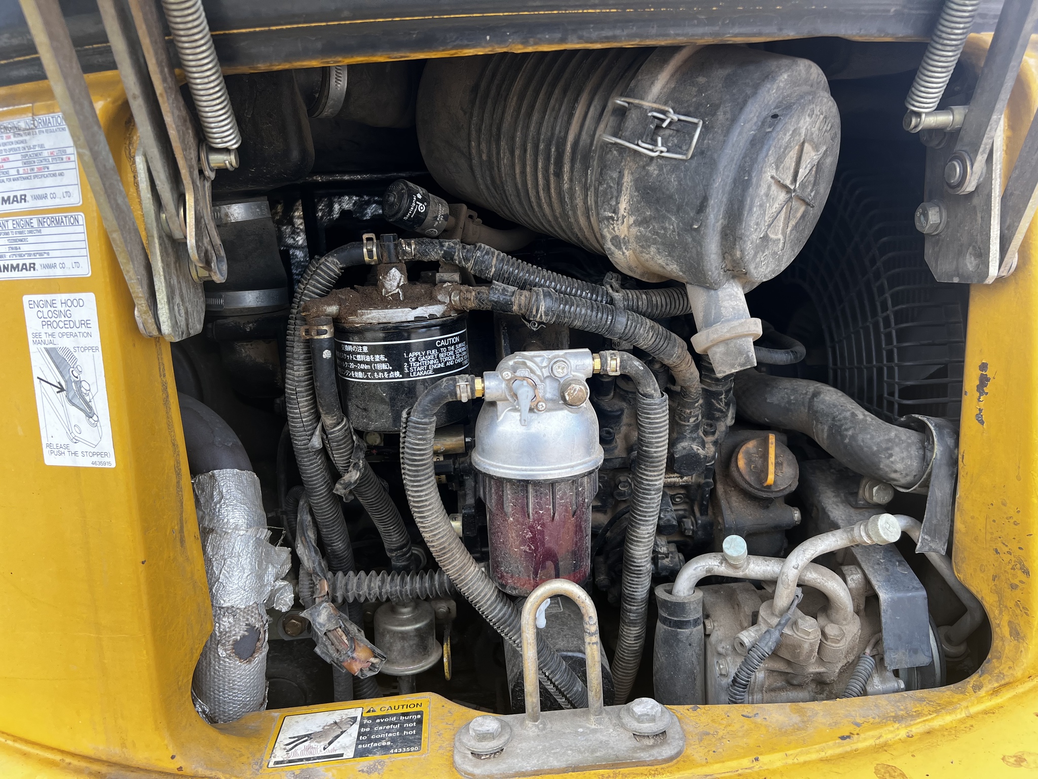 2006 John Deere 35D Image 14