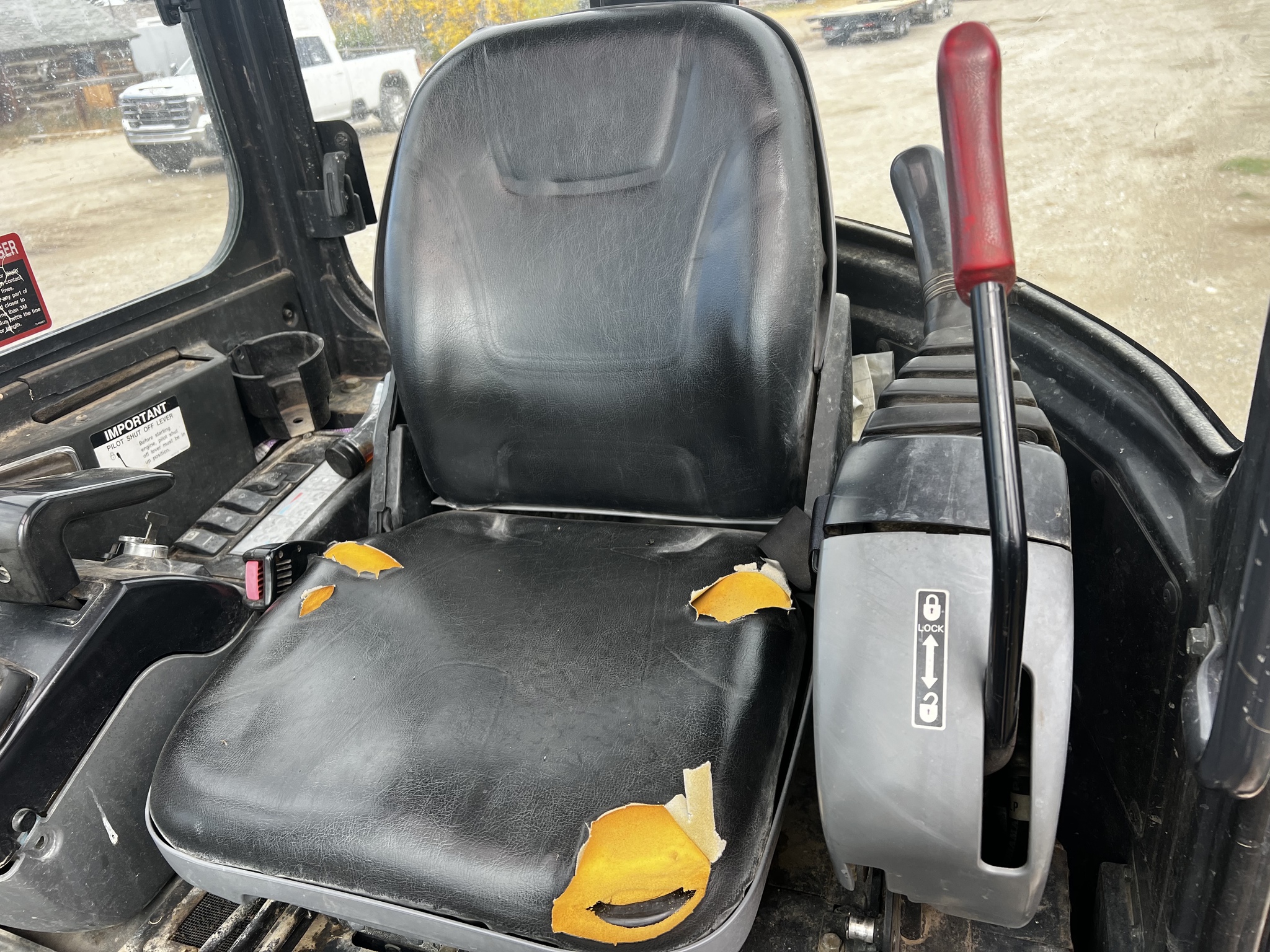 2006 John Deere 35D Image 8