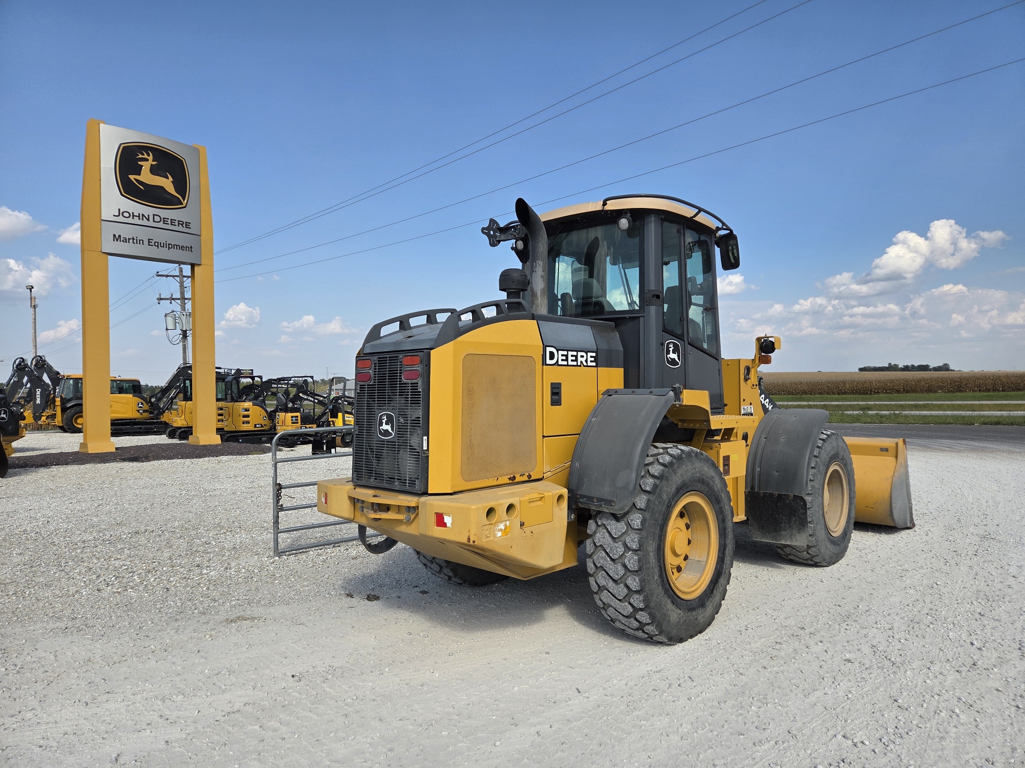 2011 John Deere 444K Image 5