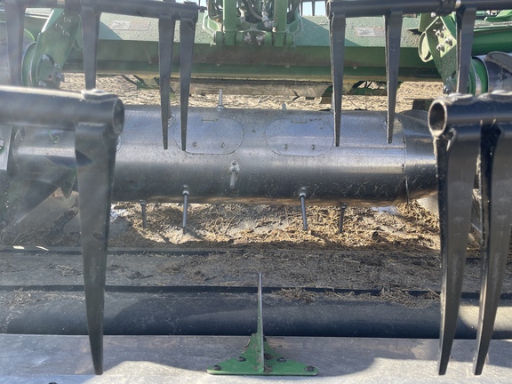 Used 2022 John Deere HD45R Combine Platforms at Horizon Ag & Turf in Vermilion, AB - Photo12