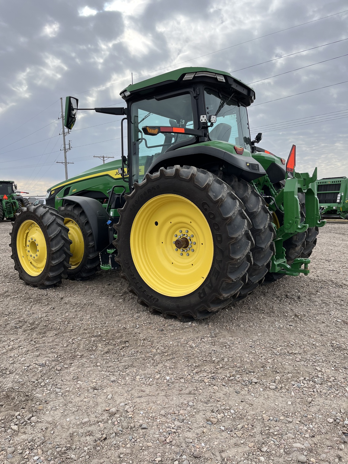 2024 John Deere 8R 310 Image 5