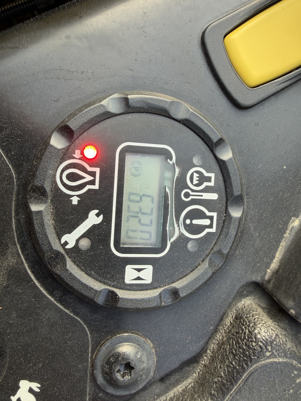 2024 John Deere Z930M Image 11