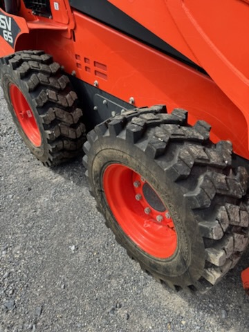 2018 Kubota SSV65 Image 4