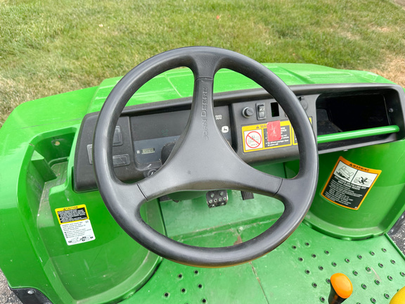 2021 John-Deere TX 4X2