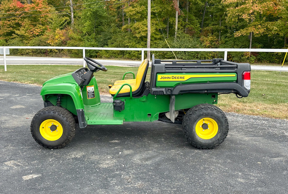 2021 John-Deere TX 4X2