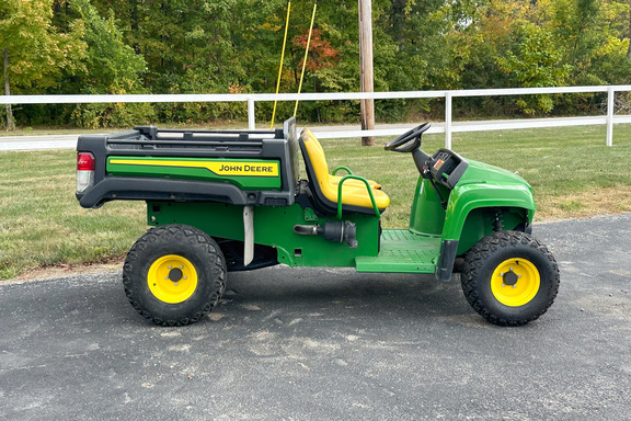 2021 John-Deere TX 4X2