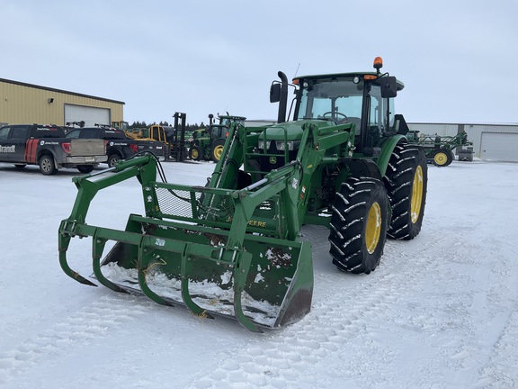 2021 John Deere 6135E