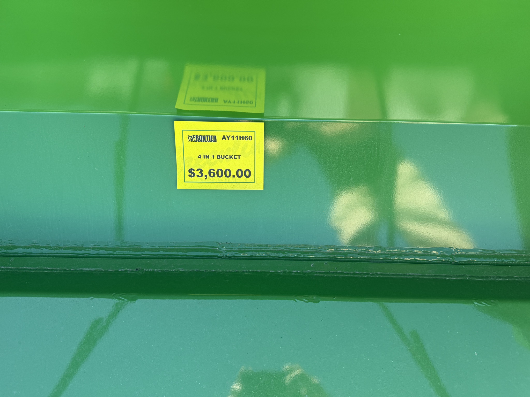 2025 Frontier AY11H Image 3