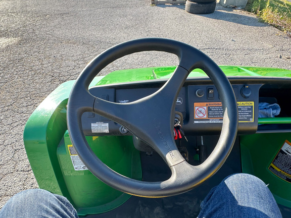 2024 John-Deere TX 4X2