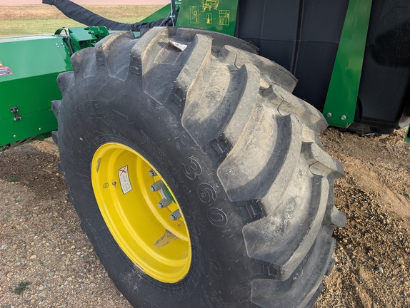 2024 John Deere W235M - Photo7