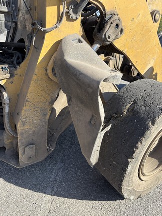2013 Caterpillar 938