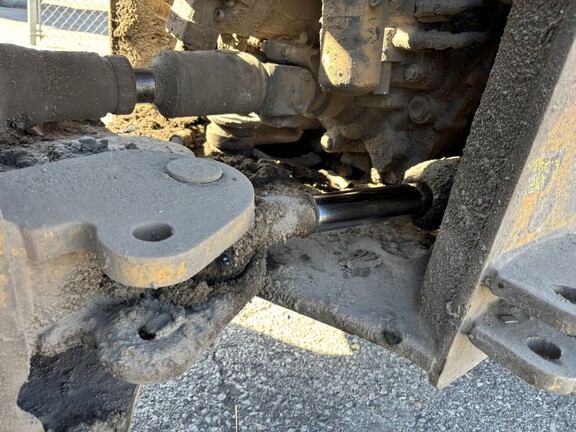 2013 Caterpillar 938