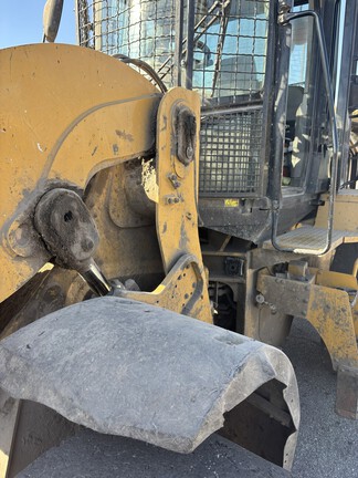 2013 Caterpillar 938