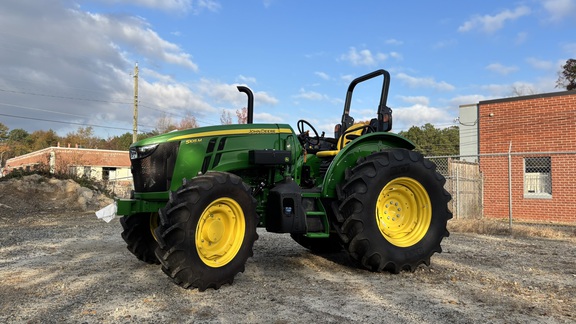 2025 John Deere 5105M-12