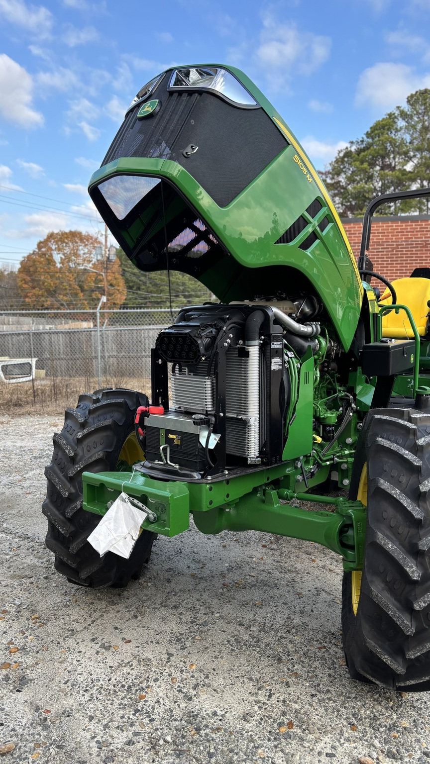 2025 John Deere 5105M Image 14