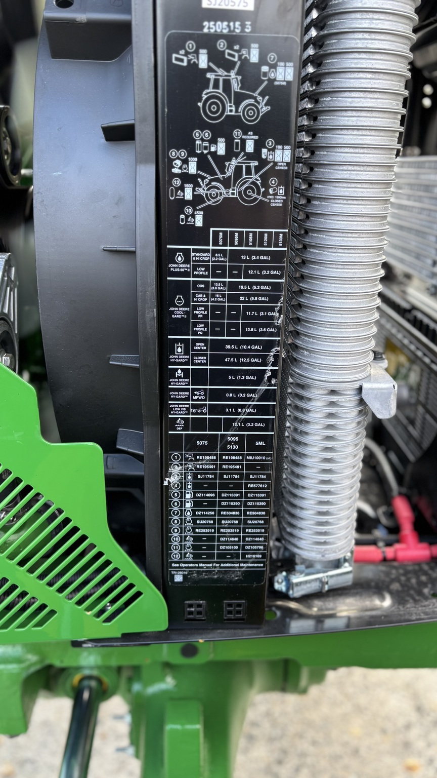 2025 John Deere 5105M Image 18