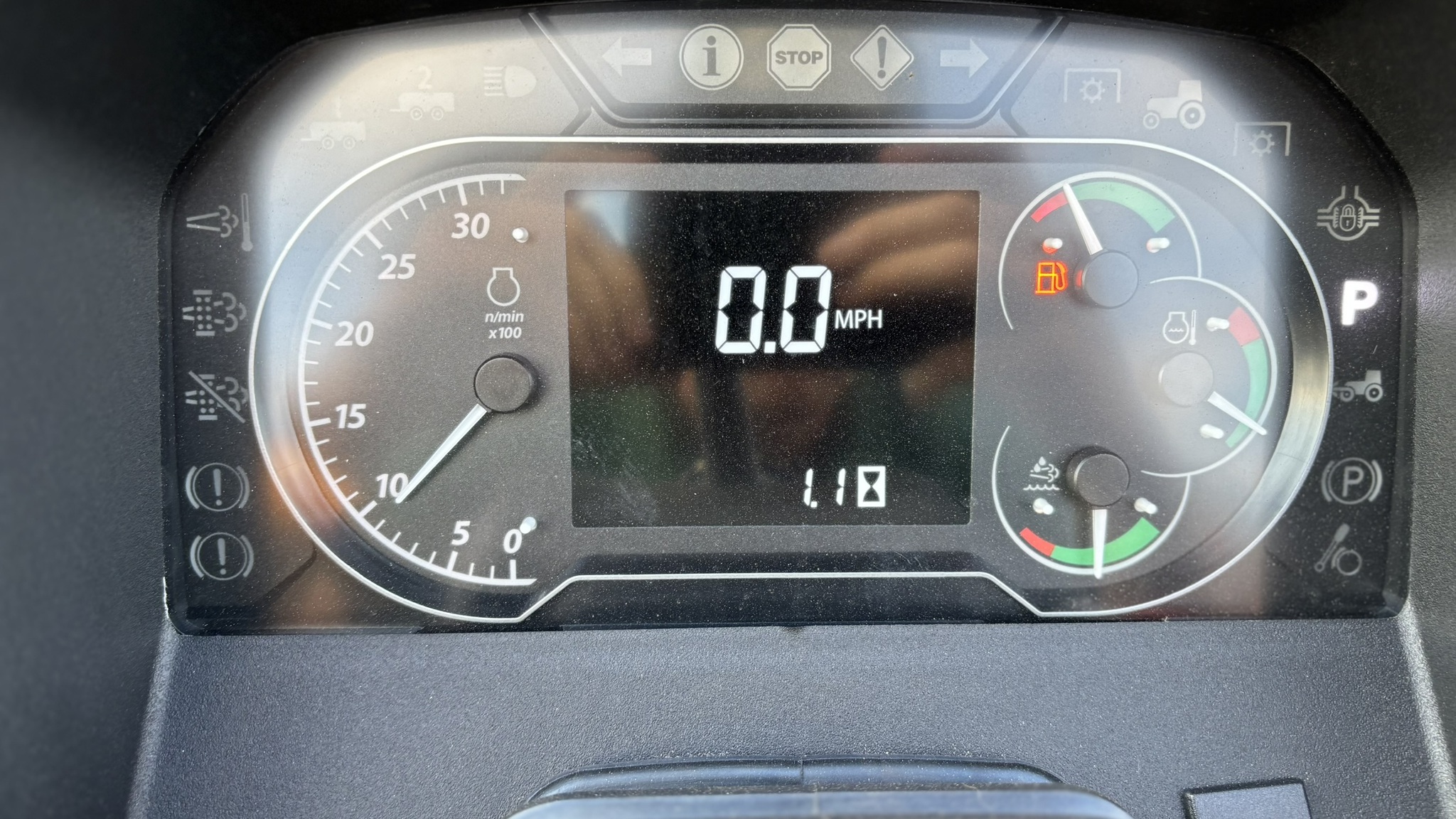 2025 John Deere 5105M Image 20