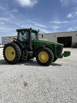 2011 John-Deere 8320R