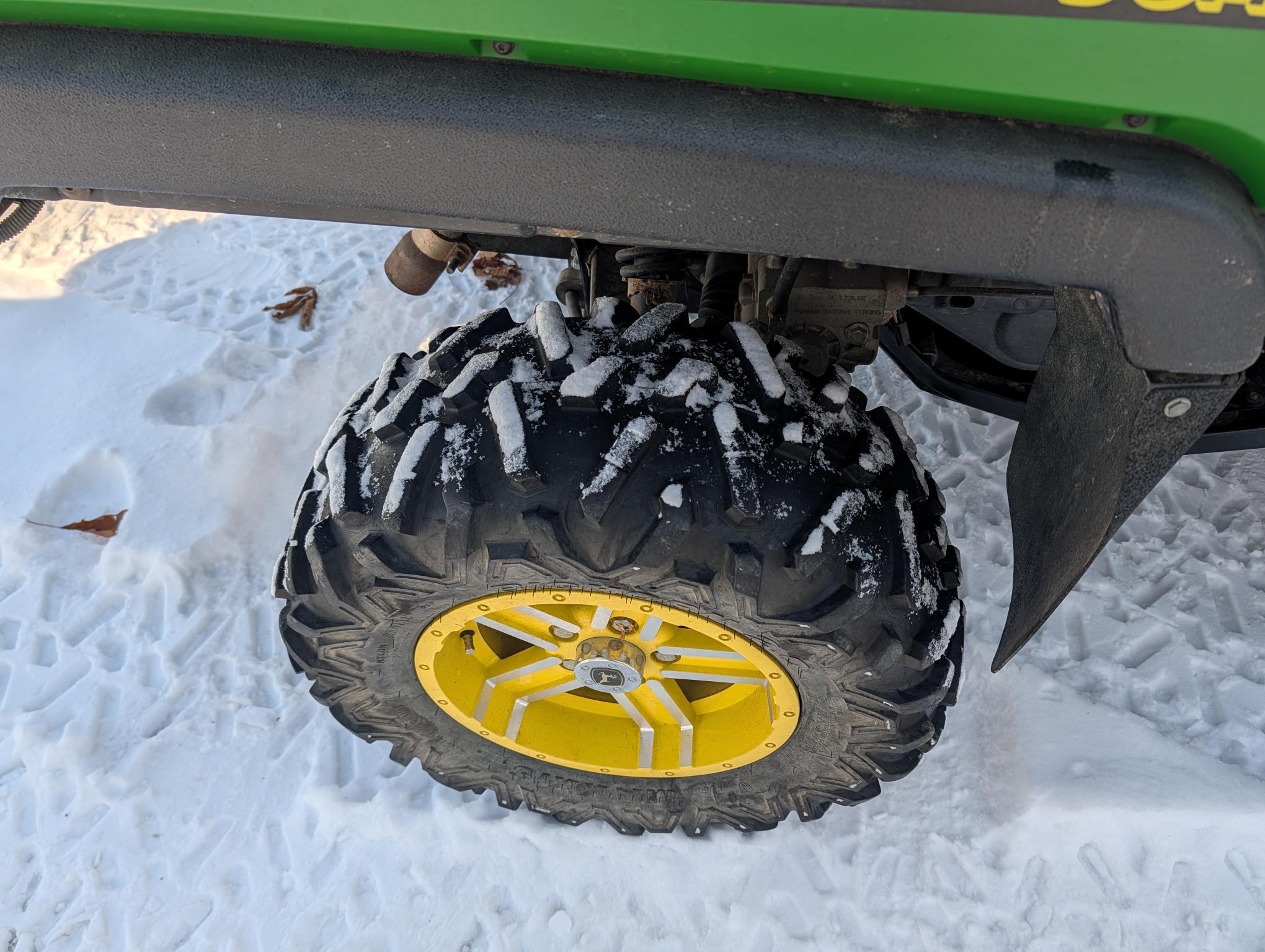 2014 John Deere XUV 825i Power Steering Image 5