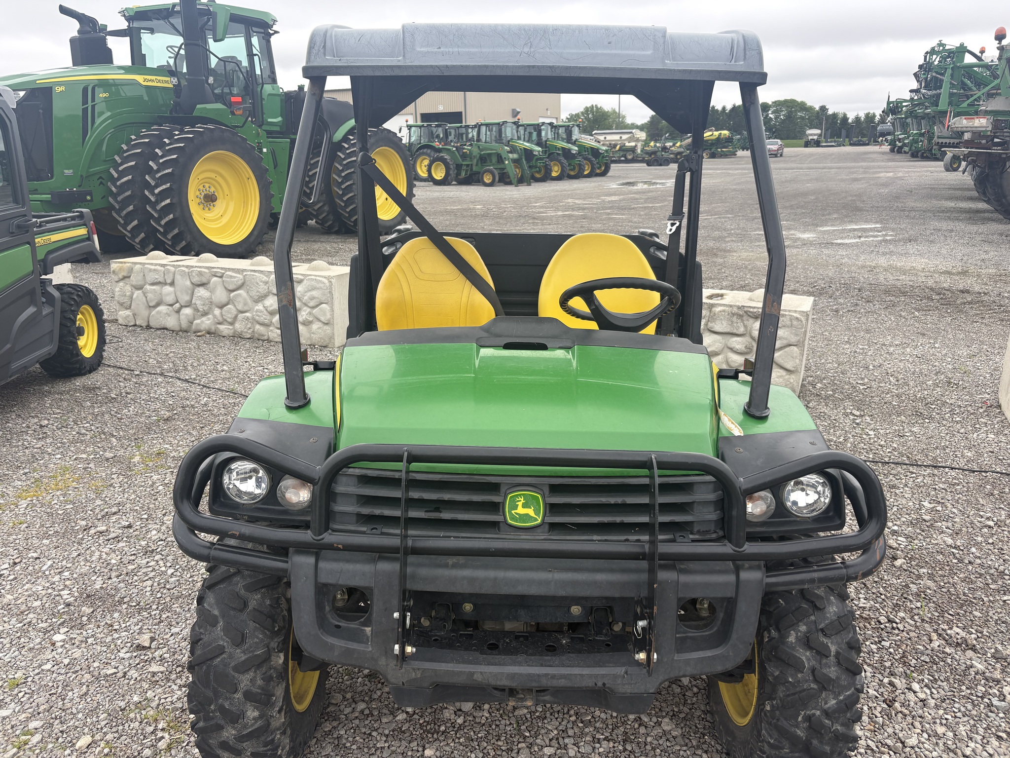 2014 John Deere XUV 825i Power Steering Image 2