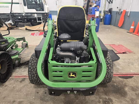 2025 John Deere Z970R - Photo5