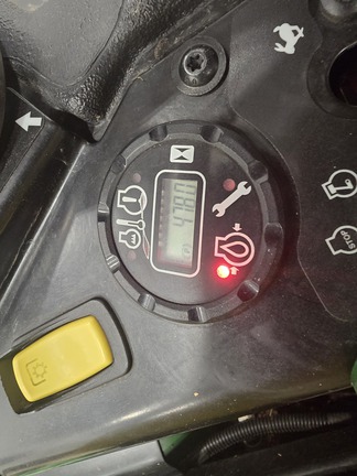 2025 John Deere Z970R - Photo7