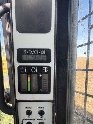 2015 New-Holland C232