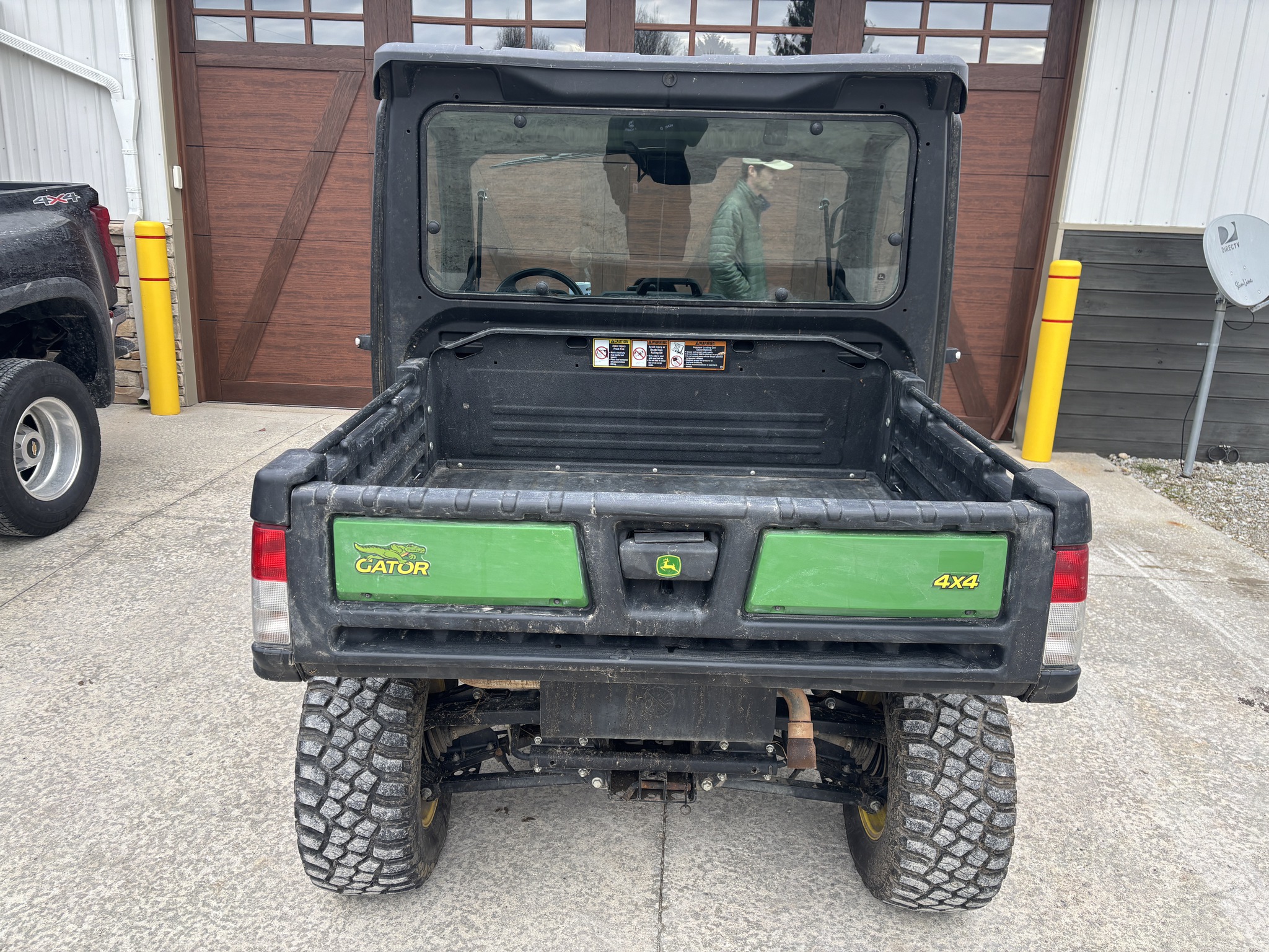 Used 2023 John Deere XUV 835M ATVs & Gators at Koenig Equipment in Lebanon, OH - PhotoXL7
