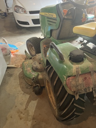 Photo of 2011 John Deere X720