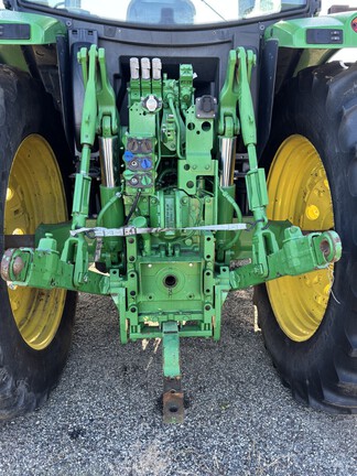 2018 John Deere 6155R-6