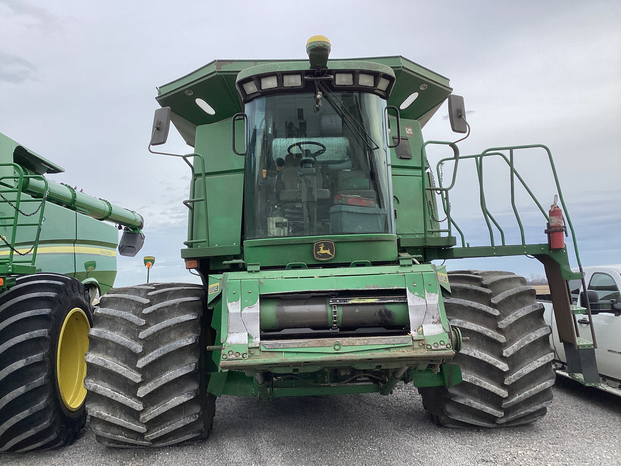 2004 John Deere 9660 STS Image 7