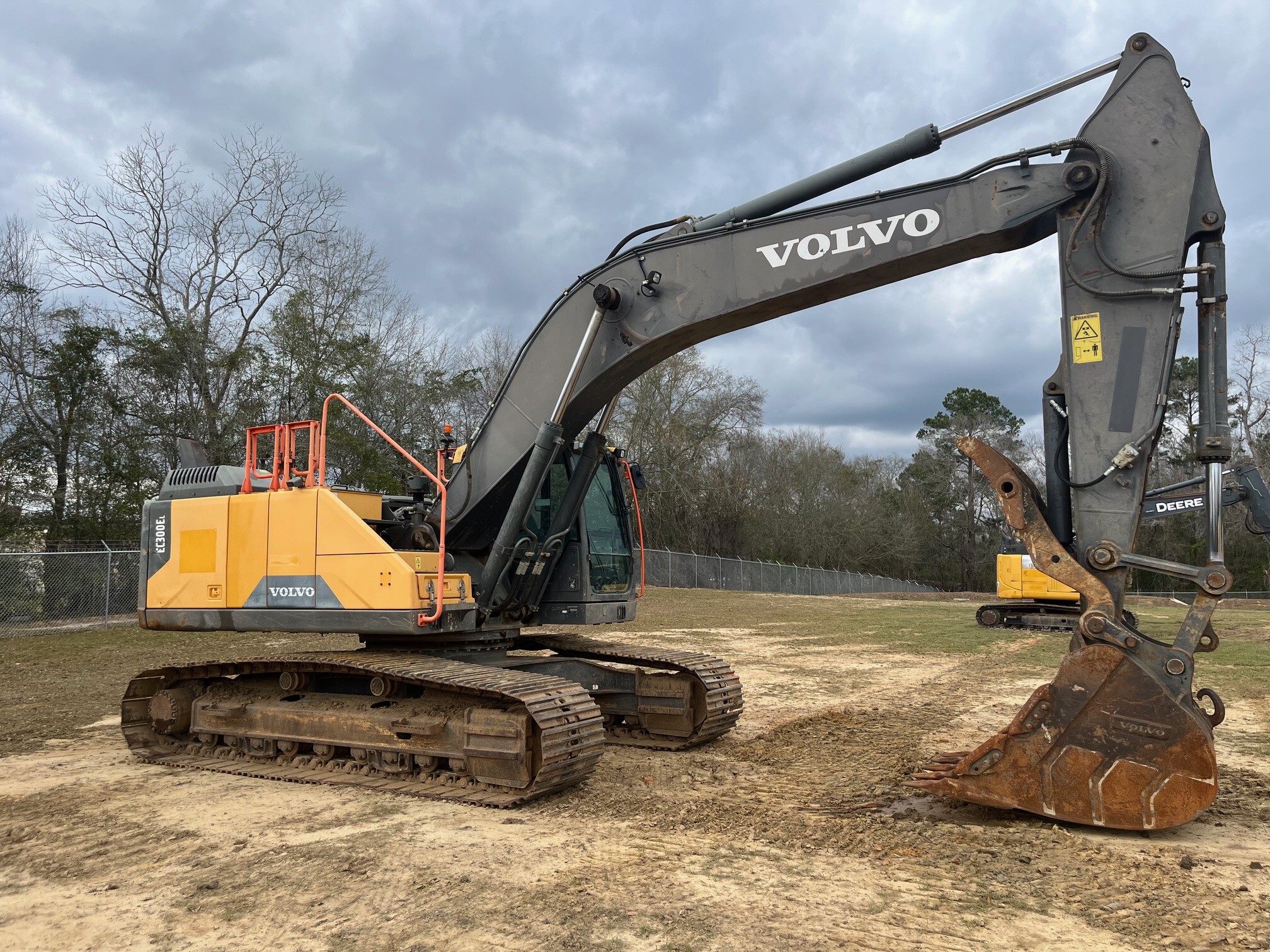2019 Volvo EC300EL Image 4